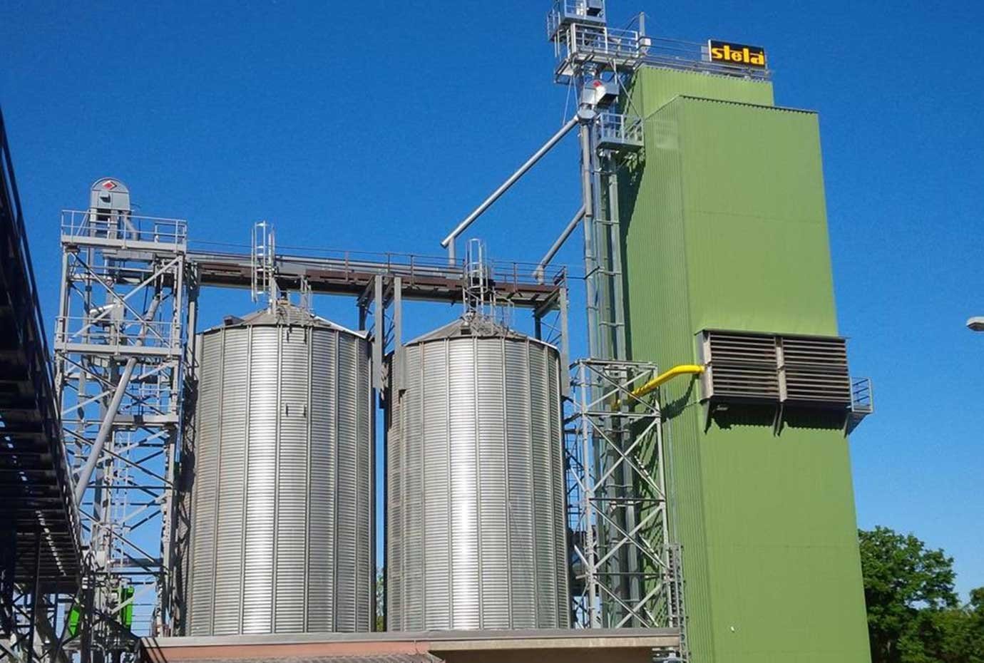 Двузонная зерносушилка Stela Bi-Turbo с полной рекуперацией и рециркуляцией тепла