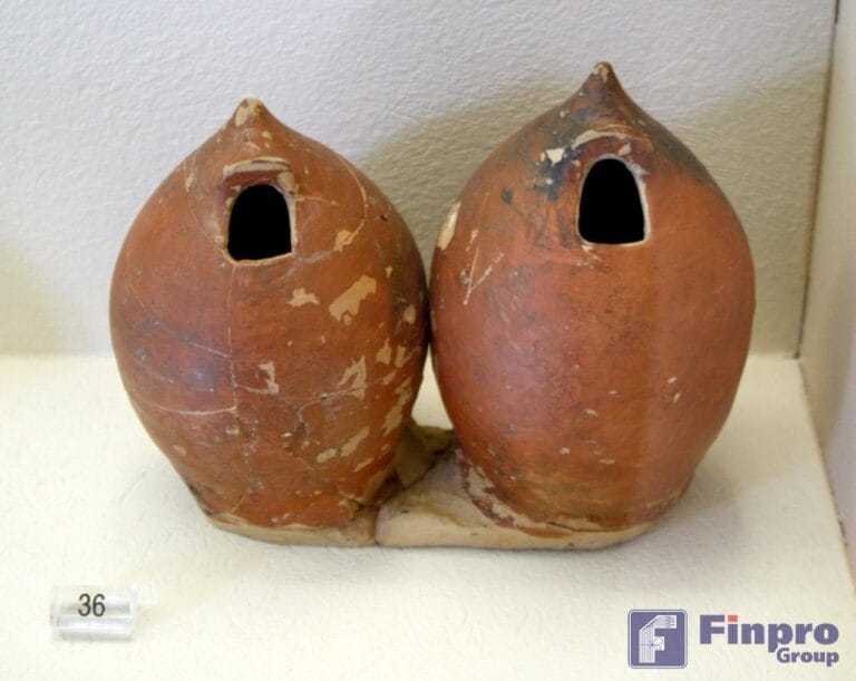 Древние силосы в Греции