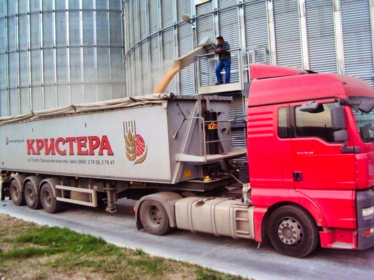 Силосы с боковой разгрузкой